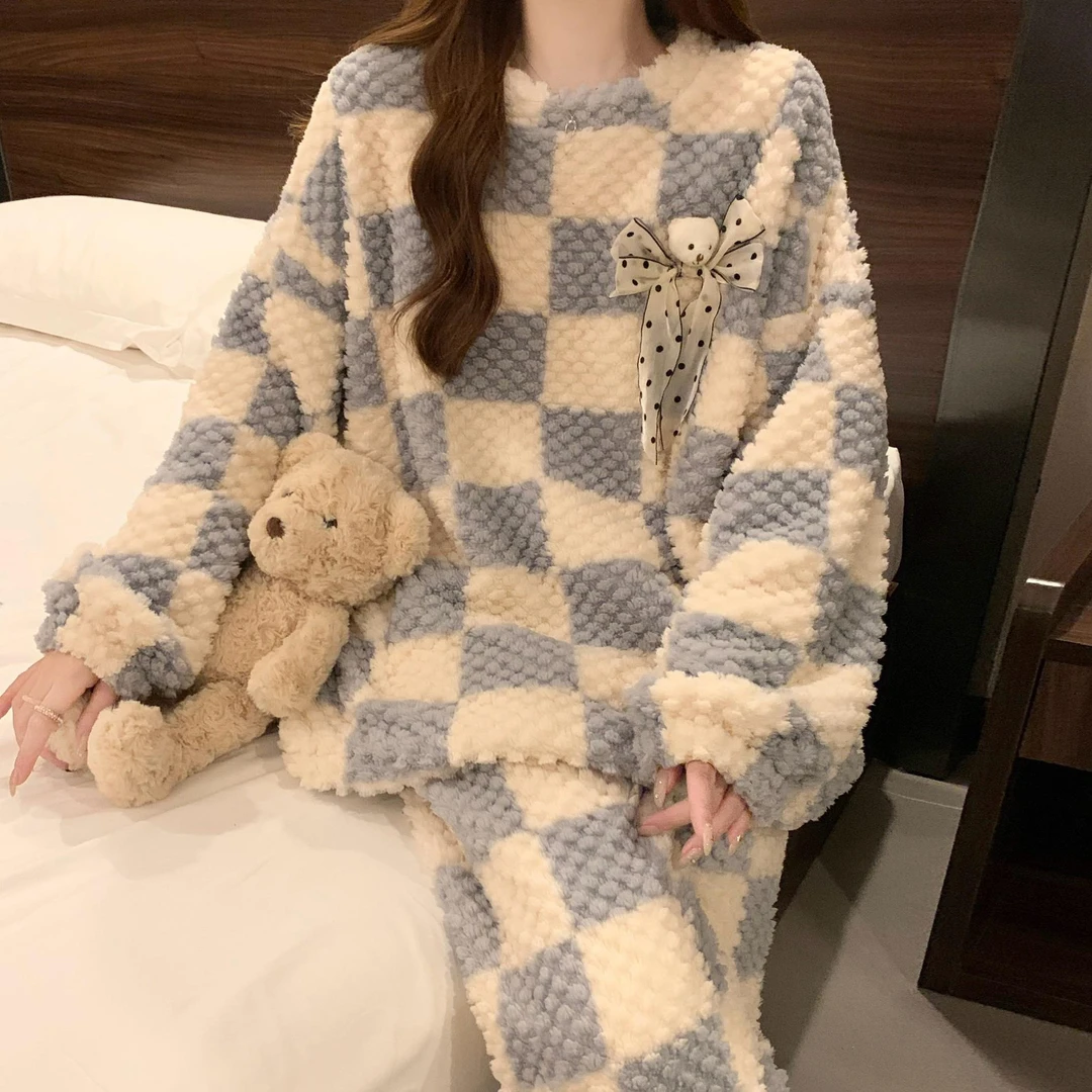 2025年新款睡衣女士秋冬季珊瑚绒加厚高级感冬天法兰绒家居服套装