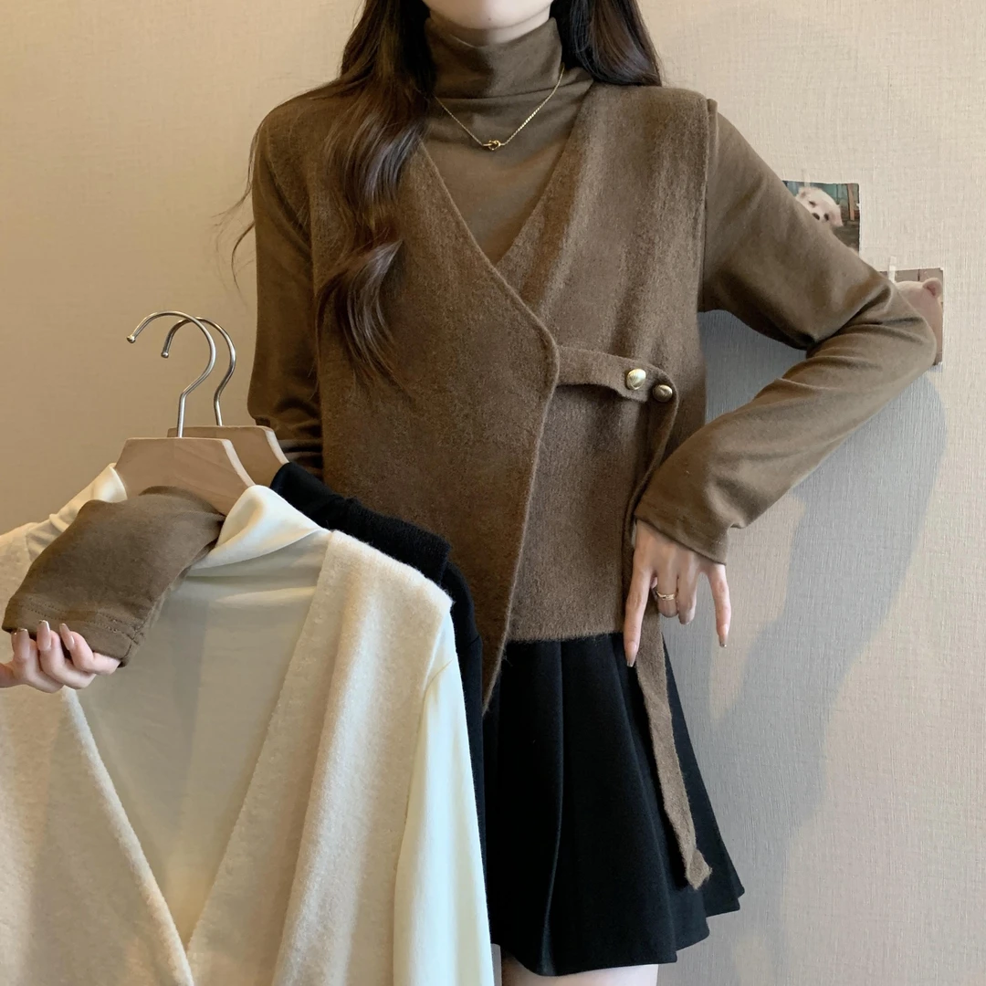 2025时尚洋气大码女装韩版宽松显瘦设计感百搭打底针织衫两件