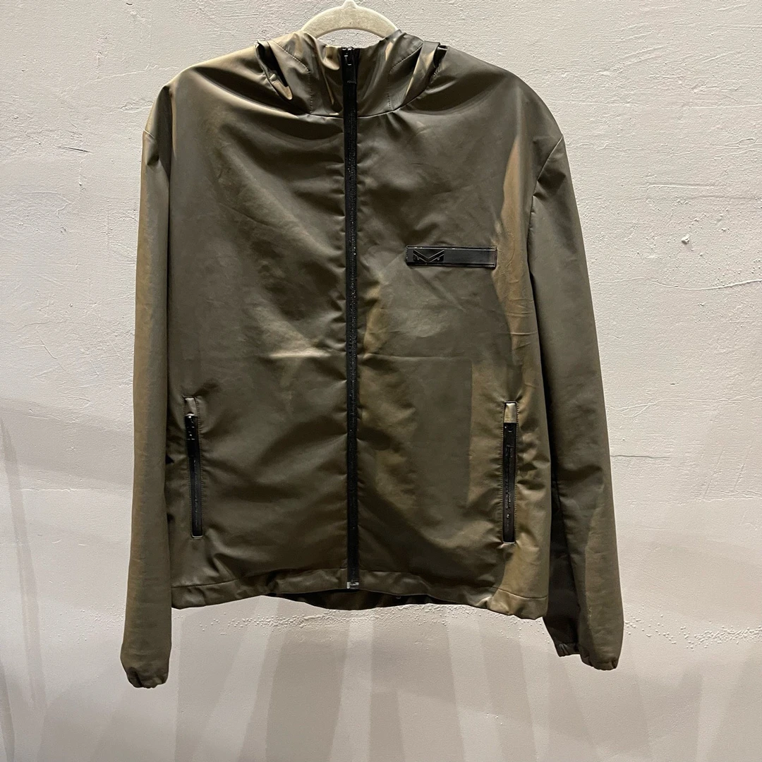 99新 FENDI/芬迪 墨绿色胸口眼睛logo夹克外套/46码/Sw24237