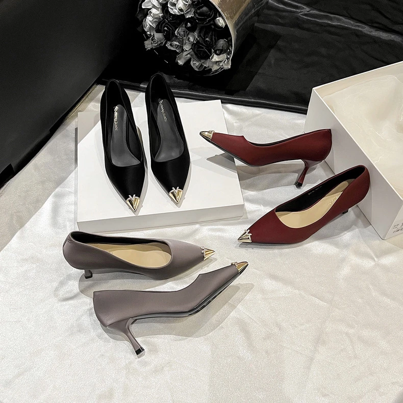 法式金属尖头高跟鞋女细跟高级感软皮职业舒适气质单鞋399-80