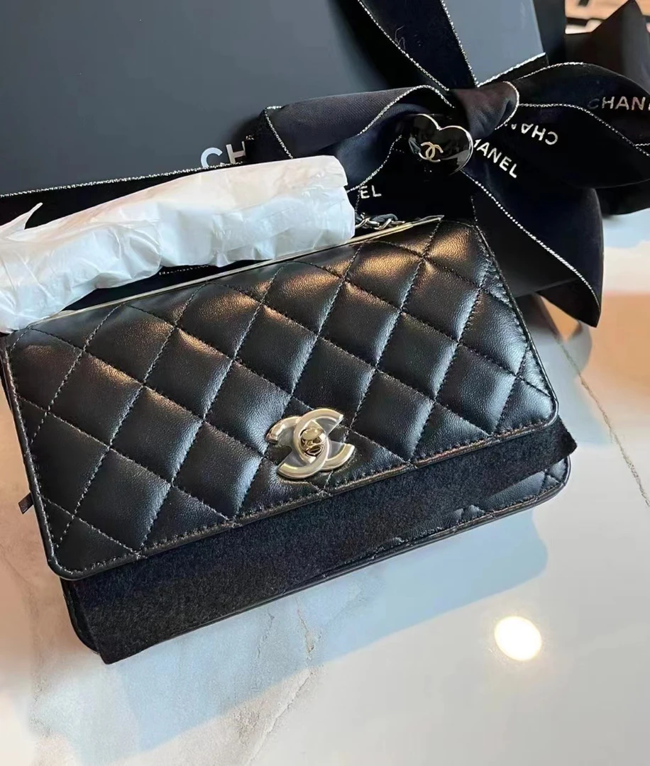 全新未使用 Chanel/香奈儿 Trendy cc woc 发财包 双链条芯片款