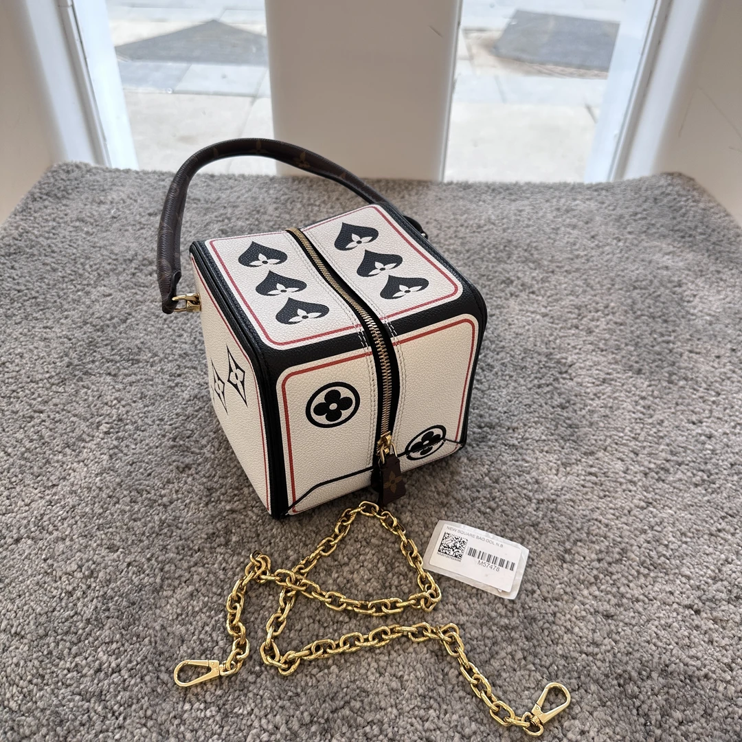 99新 LOUIS VUITTON PARIS MM/限量扑克牌骰子包/手提包