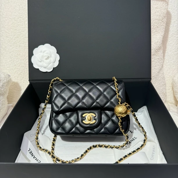 全新未使用 Chanel/香奈儿 24K 黑金金球方胖子芯片款 单肩斜挎包