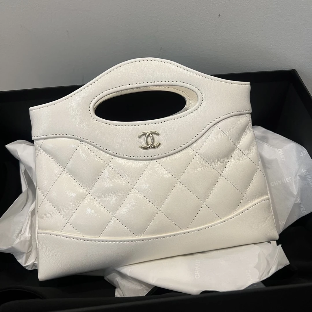 全新未使用 Chanel/香奈儿 白色31bag nano 芯片款 斜挎公主必备