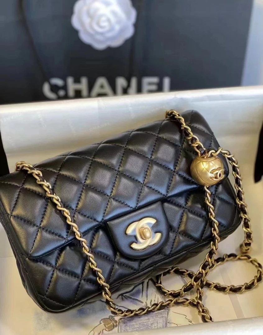 全新未使用 Chanel/香奈儿 21b黑色金球cf大mini芯片款 链条包