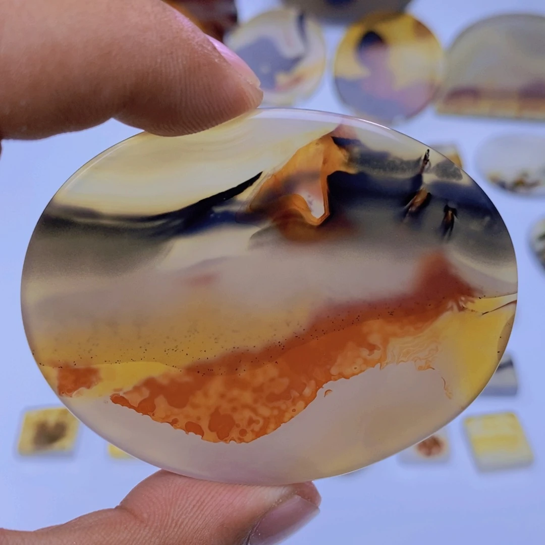 玛瑙/玉髓颈饰未镶嵌