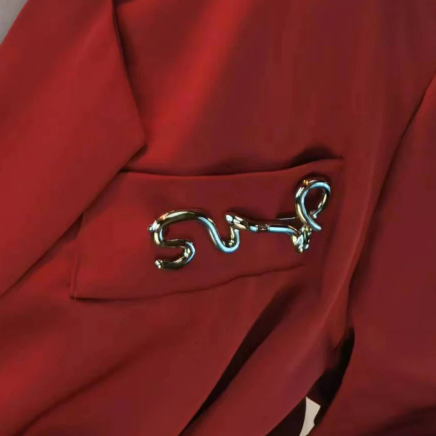 麦子原创设计胸针配毛衣连衣裙时尚百搭气质轻奢