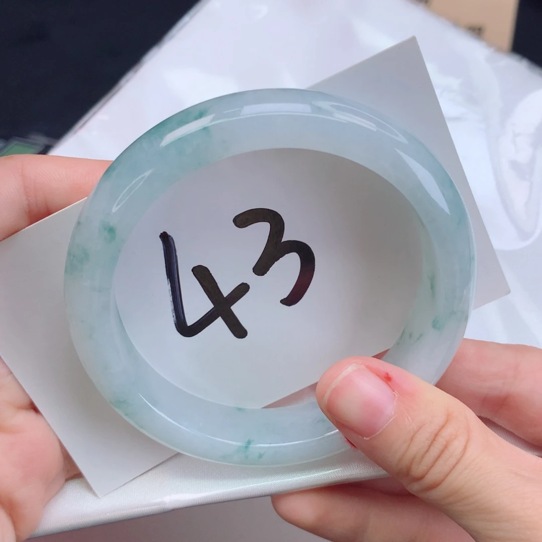 翡翠手镯未镶嵌56号