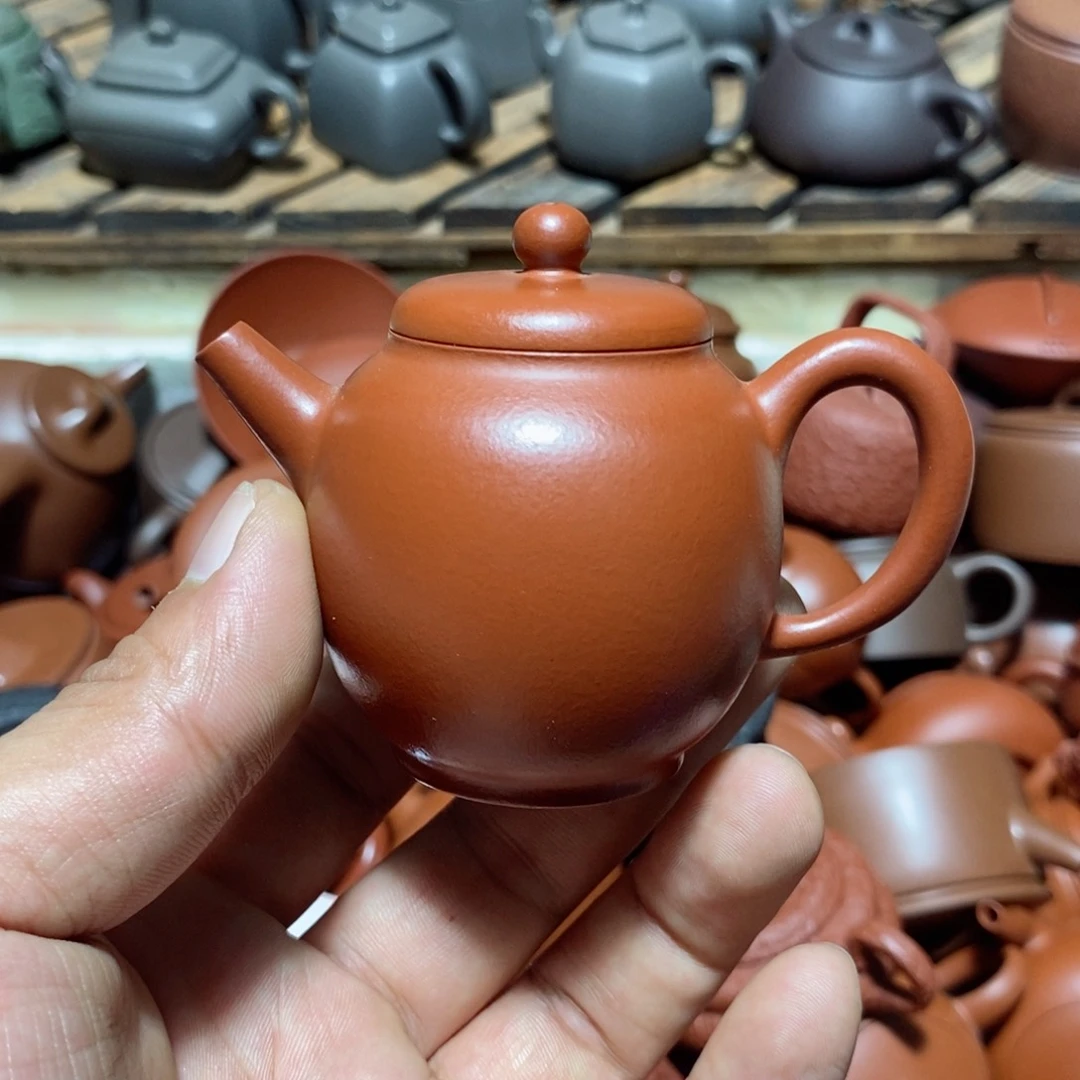 紫砂茶壶欢迎各位光临惠顾