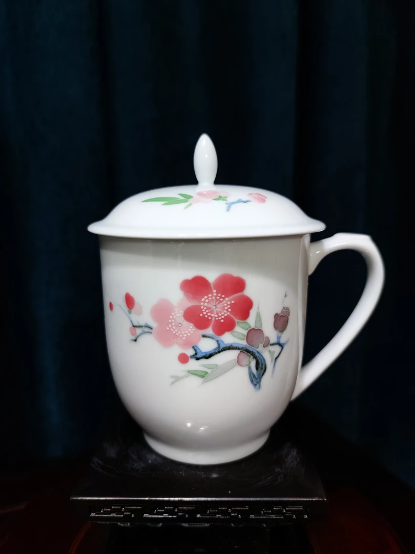 醴陵釉下五彩瓷     手工手绘     红梅(冬)     毛瓷杯