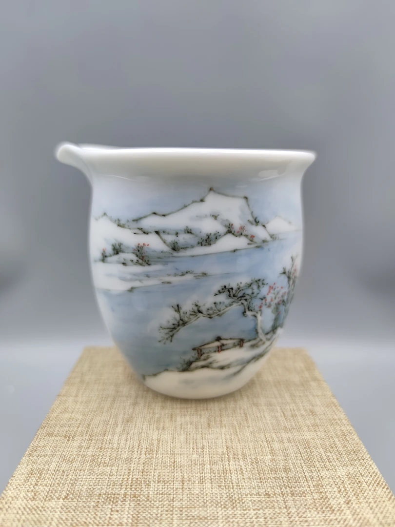 醴陵釉下五彩瓷(含球泥)     手绘     雪景      公道杯