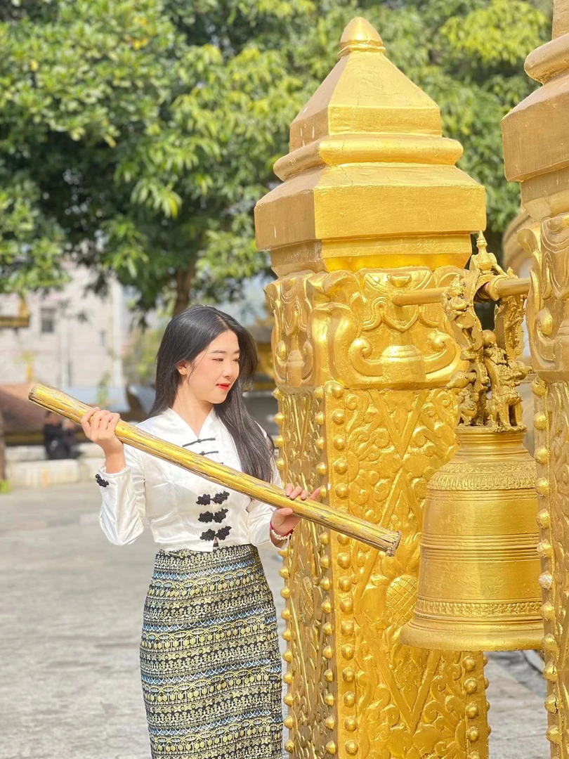 民族服装气质时尚民族风长袖传统成品傣族服饰女套装