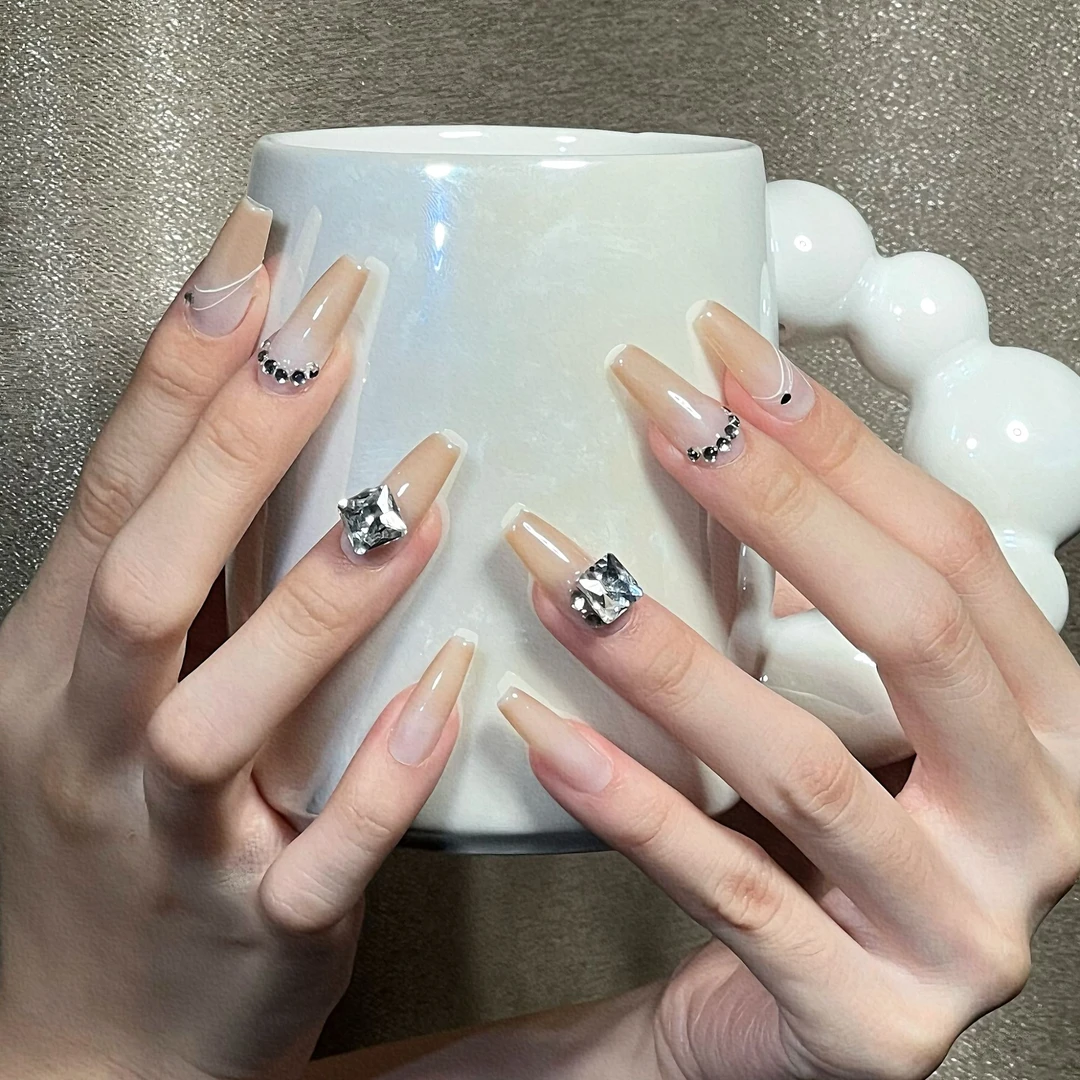 【美拉德】轻奢高级感纯手工穿戴甲设计师可拆卸法式显白美甲甲片