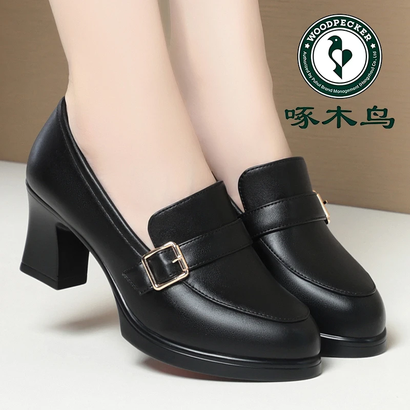 啄木鸟妈妈皮鞋春季新款中老年深口女鞋舒适不累脚高跟单鞋配裙子
