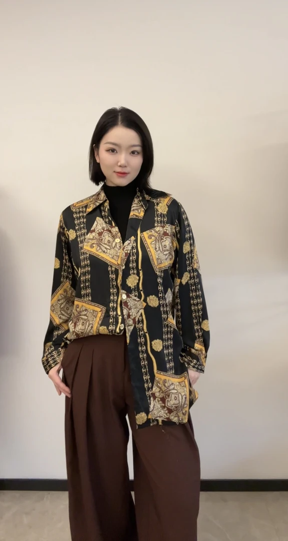 【伊夫古着Vintage 】猪鼻扣铁锁链重工巴洛克衬衫