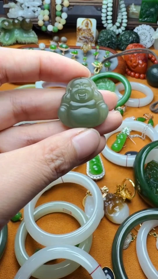 【闪购商品】和田玉颈饰未镶嵌佛公