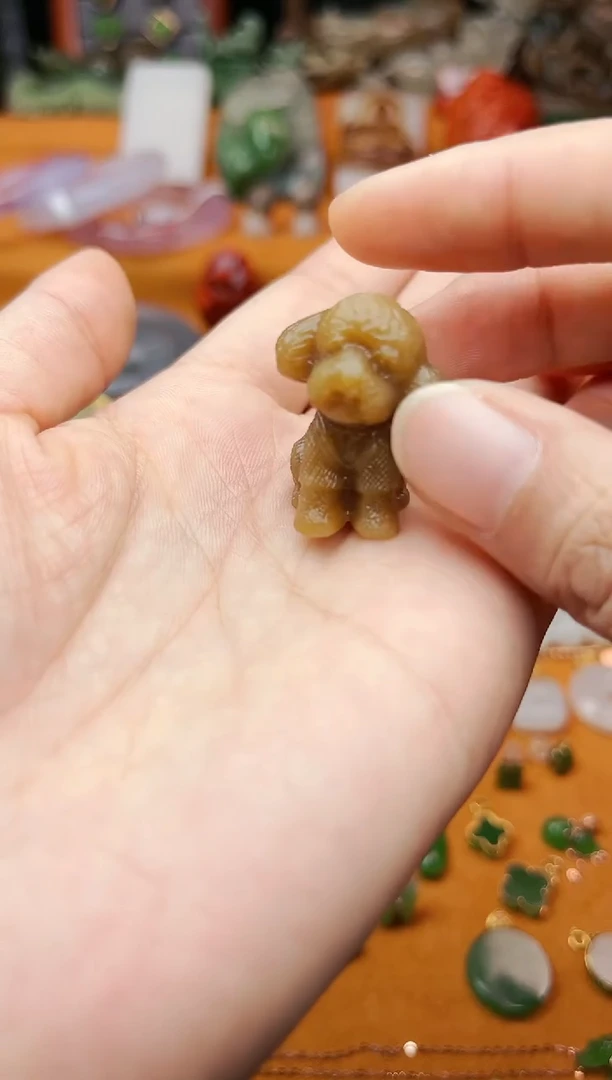 【闪购商品】和田玉颈饰未镶嵌小狗【定制】