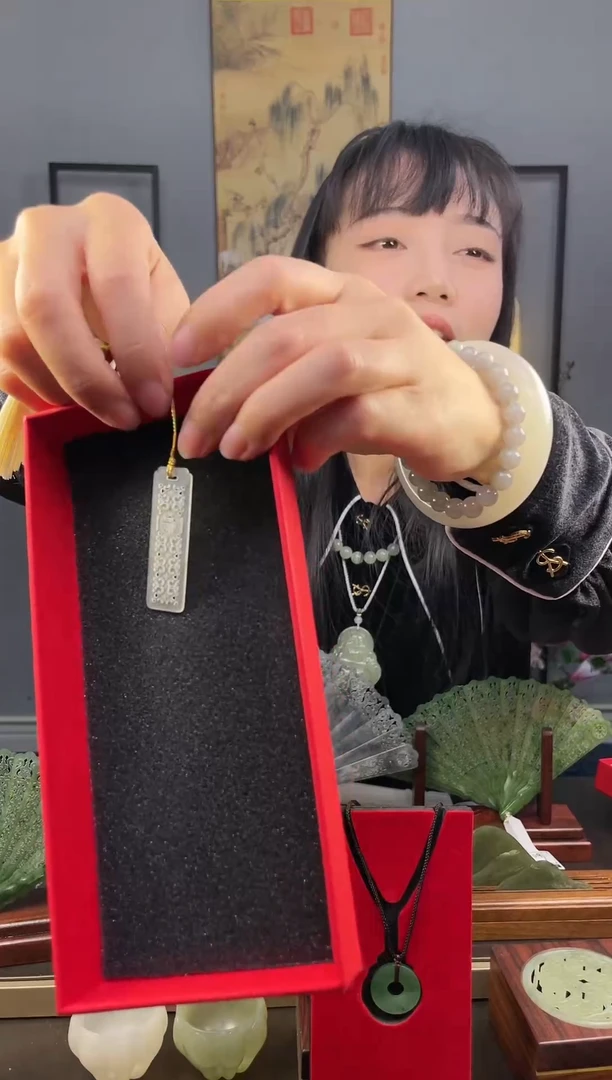 【闪购商品】和田玉(糖玉)挂件未镶嵌书签
