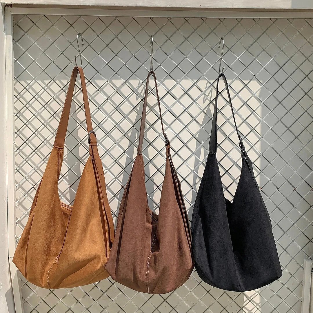 七七 韩系复古绒面质感单肩包女2024新款秋冬早八通勤百搭托特包