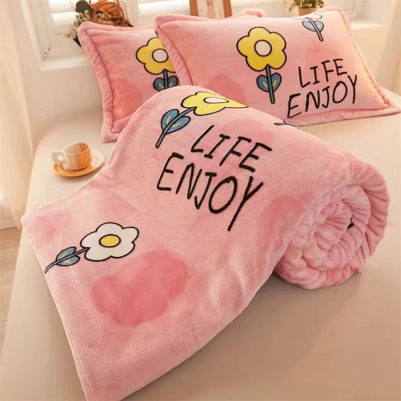 铺盖两用珊瑚绒薄毛毯牛奶法兰绒四季保暖午睡毯子单人宿舍绒床单