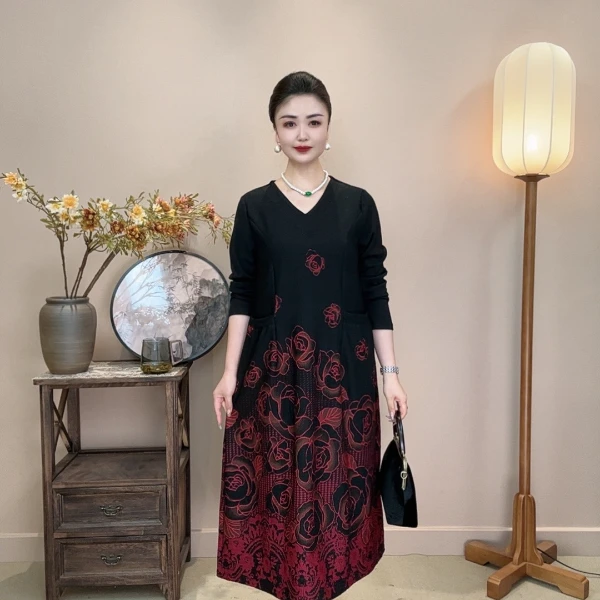 【富贵玫瑰】新中式连遮肉宽松高贵洋气中国风妈妈女装中长连衣裙秋