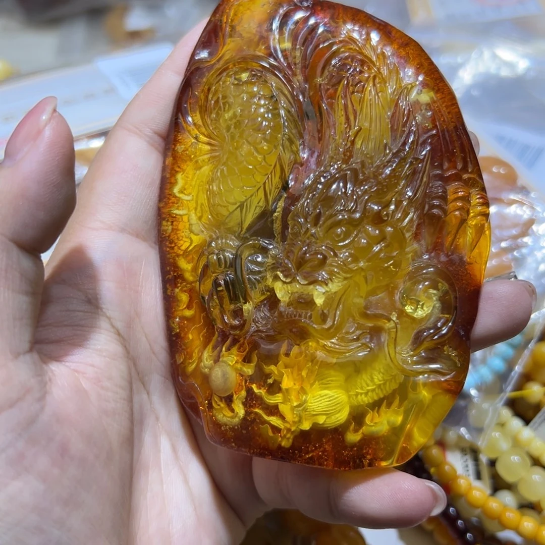 琥珀珠宝奇石未镶嵌
