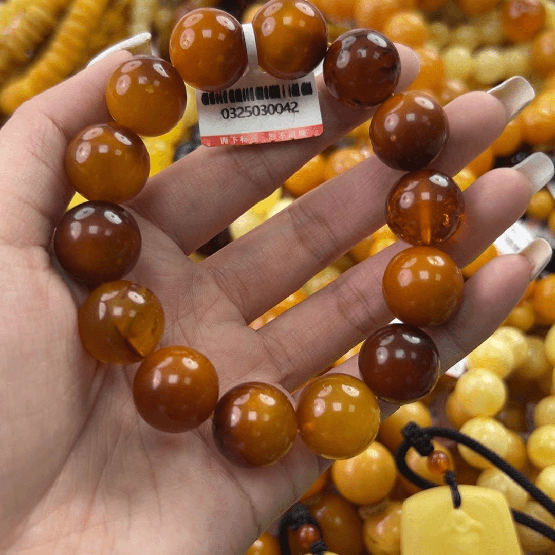 琥珀珠宝奇石未镶嵌