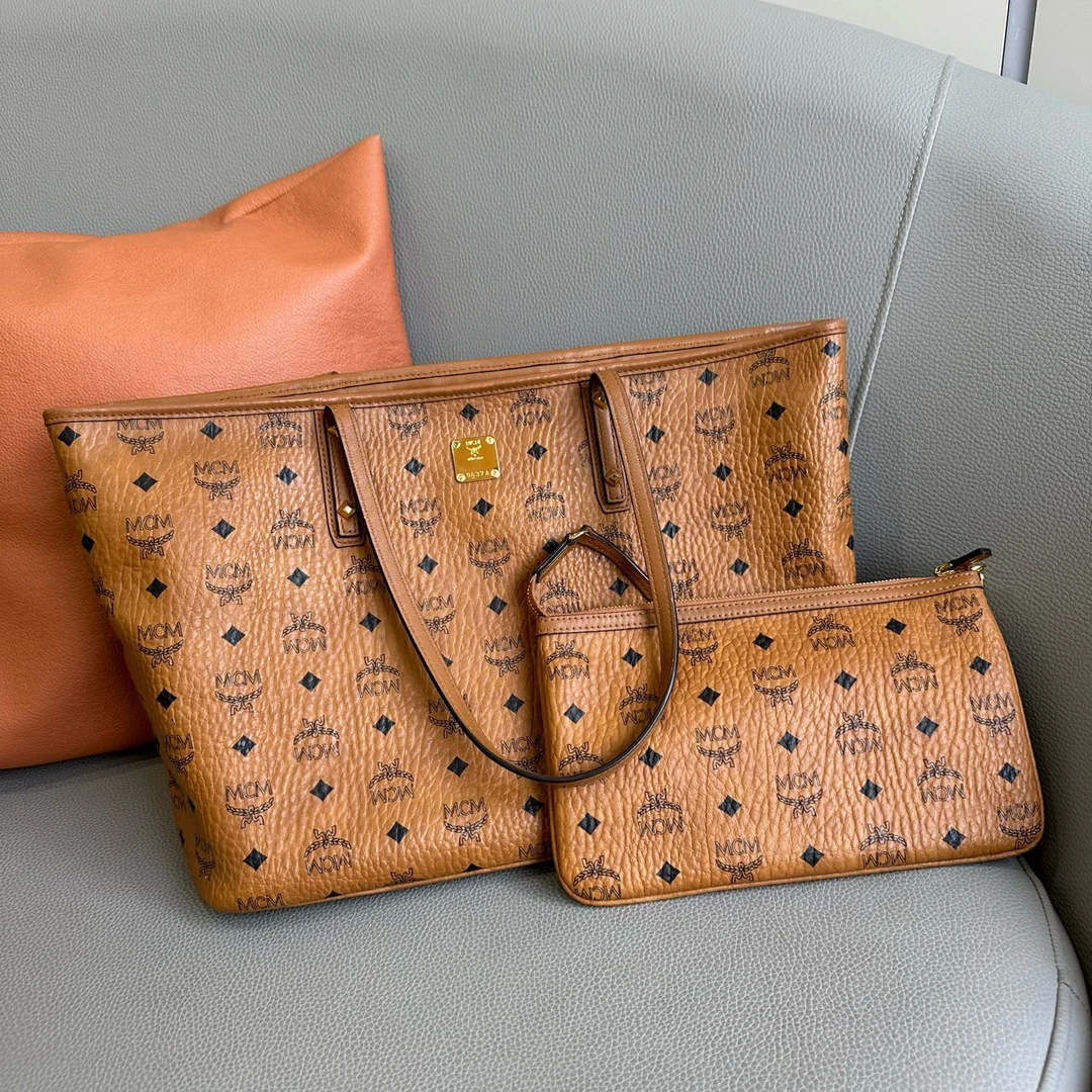 95新 MCM mcm 干邑色托特子母包/J00192