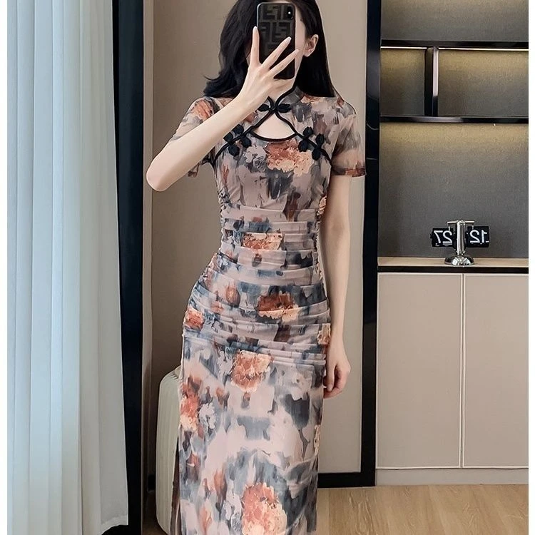 改良旗袍年轻款2024夏季气质高端显瘦遮肉小众独特高级感连衣裙女