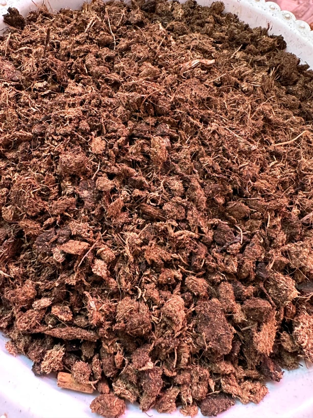 精筛无纤维3-6德国进口泥炭颗粒，一袋是7方盆12盆的量