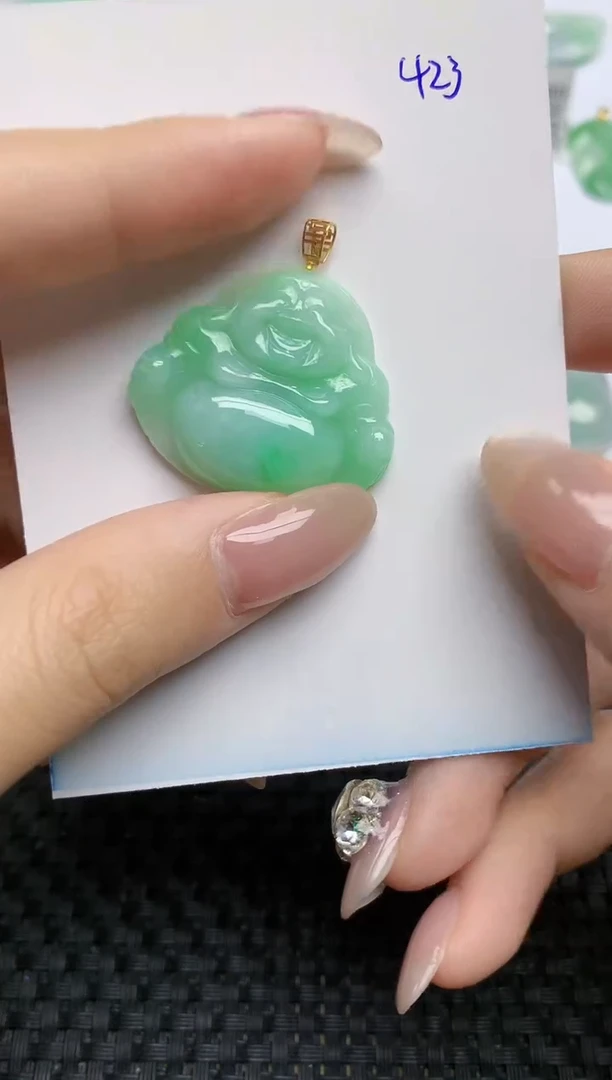 【闪购商品】翡翠颈饰18K金镶嵌天然翡翠A货