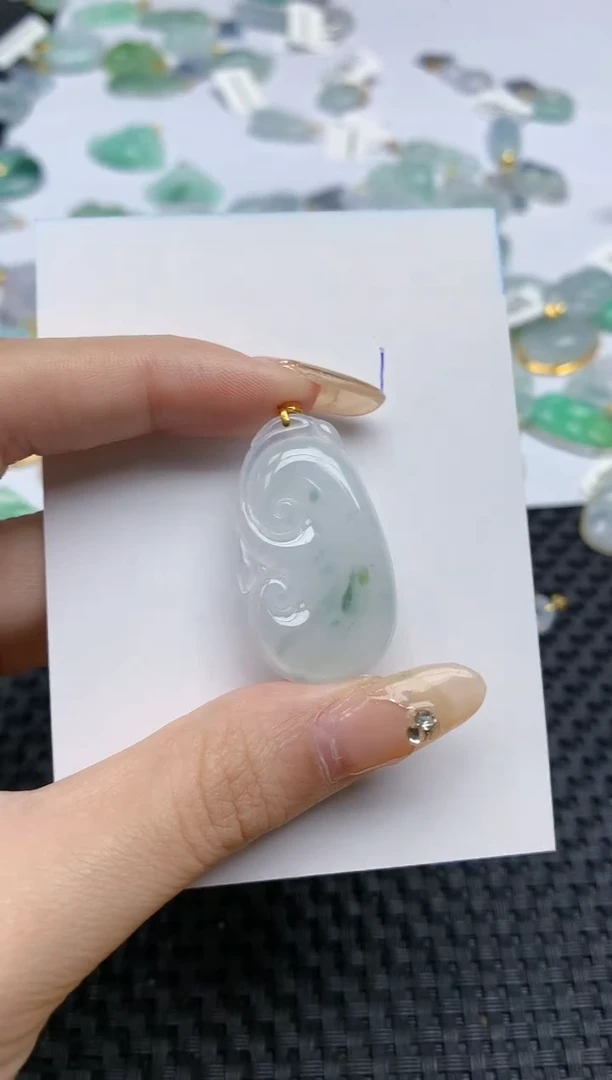 【闪购商品】翡翠颈饰18K金镶嵌天然翡翠A货,1