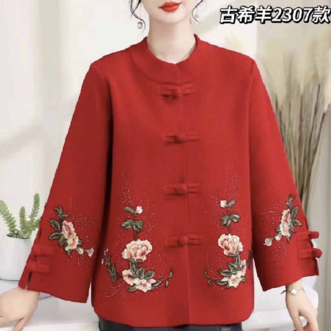 2024新款洋气时尚盘扣绣花长袖外套遮肚显瘦妈妈装