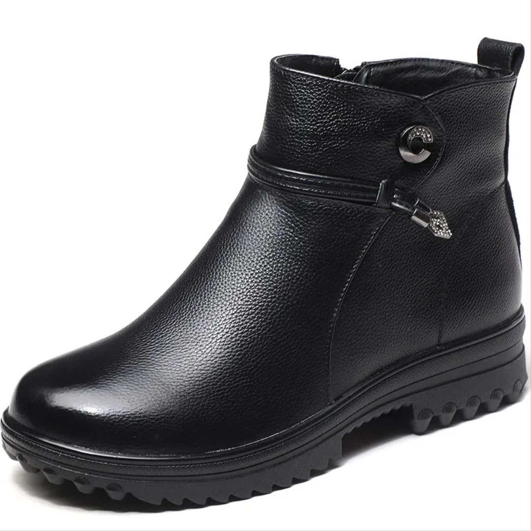 真皮马丁靴中老年加厚羊毛百搭厚底防滑时尚休闲软底中年妈妈鞋靴