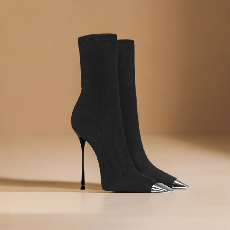 爆款加绒黑色羊猄弹力靴百搭洋气不累脚2025冬季新款细跟高跟鞋