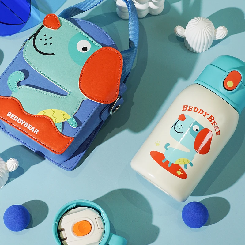 杯具熊530ml波点儿童保温杯手提包幼儿园宝宝便携可爱水杯小学生