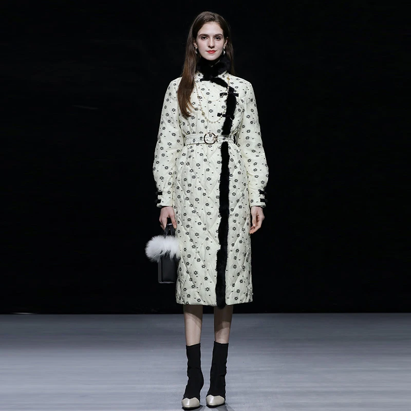 妮-达菲时尚冬气质新中式兔毛灯笼袖白鸭绒羽绒服QC10129774