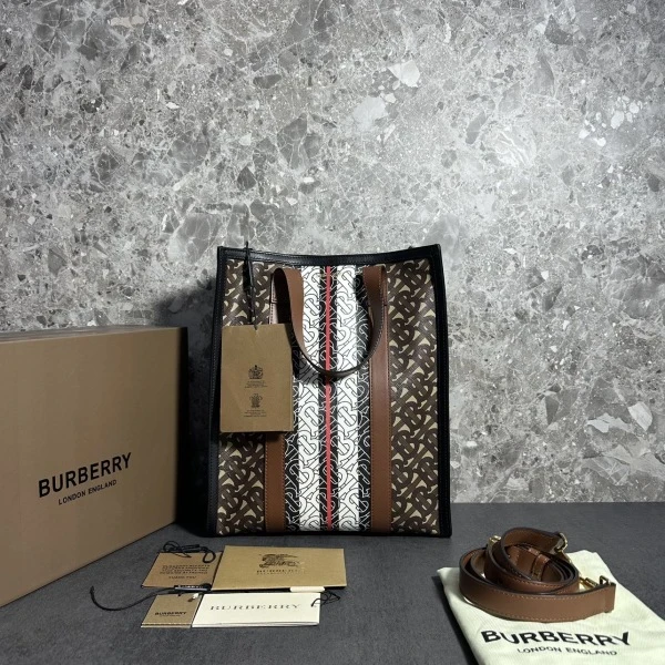 未使用/妃鱼/单肩包/博柏利/240723LL0035