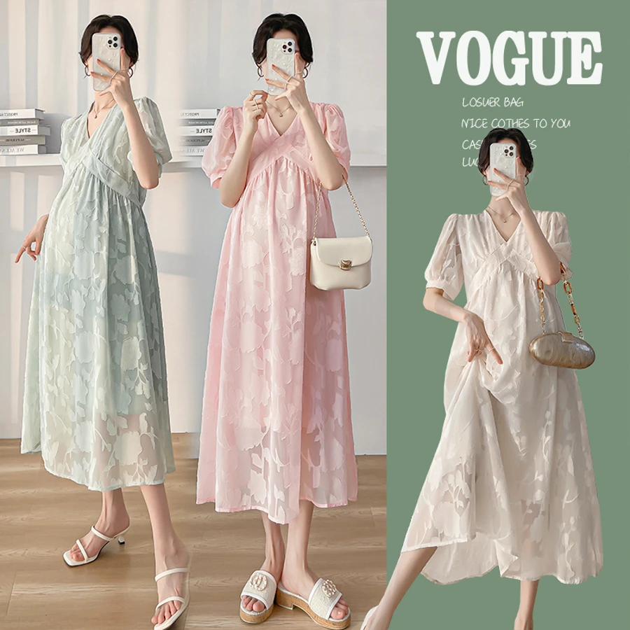 【绮芋】 孕妇装2024夏季新款温柔气质纯色V领收腰碎花蕾丝裙5色