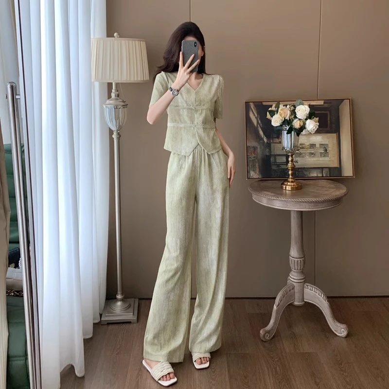 炸街减龄时尚套装女夏季小香风休闲显瘦气质名媛高端阔腿裤两件套