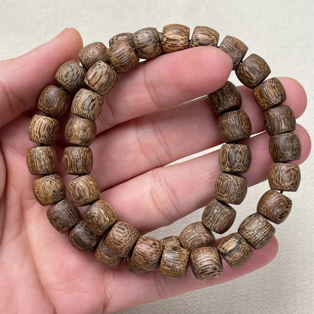 沉香柬埔寨鼓珠卡9+保9+克手串多样性发一