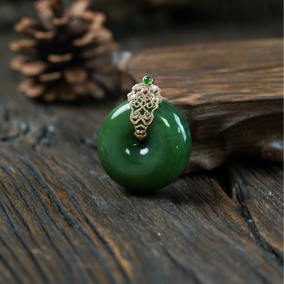 【石缘居珠宝】18K金镶嵌和田玉碧玉佩戴时尚大气平安扣吊坠C58-289