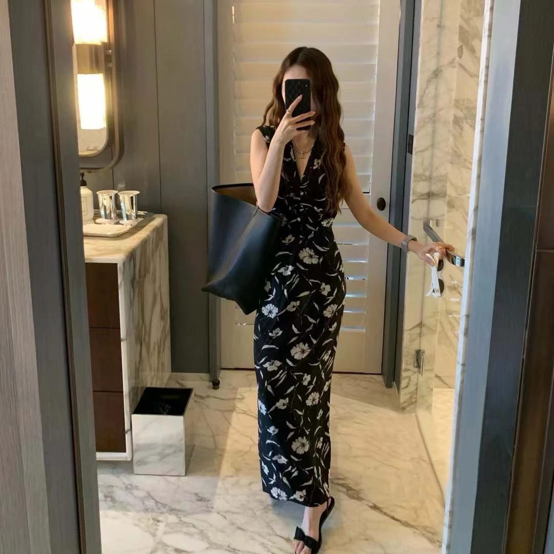 莫去看低版本！M1995法式印花V领无袖连衣裙 裙长129 款号HH1080