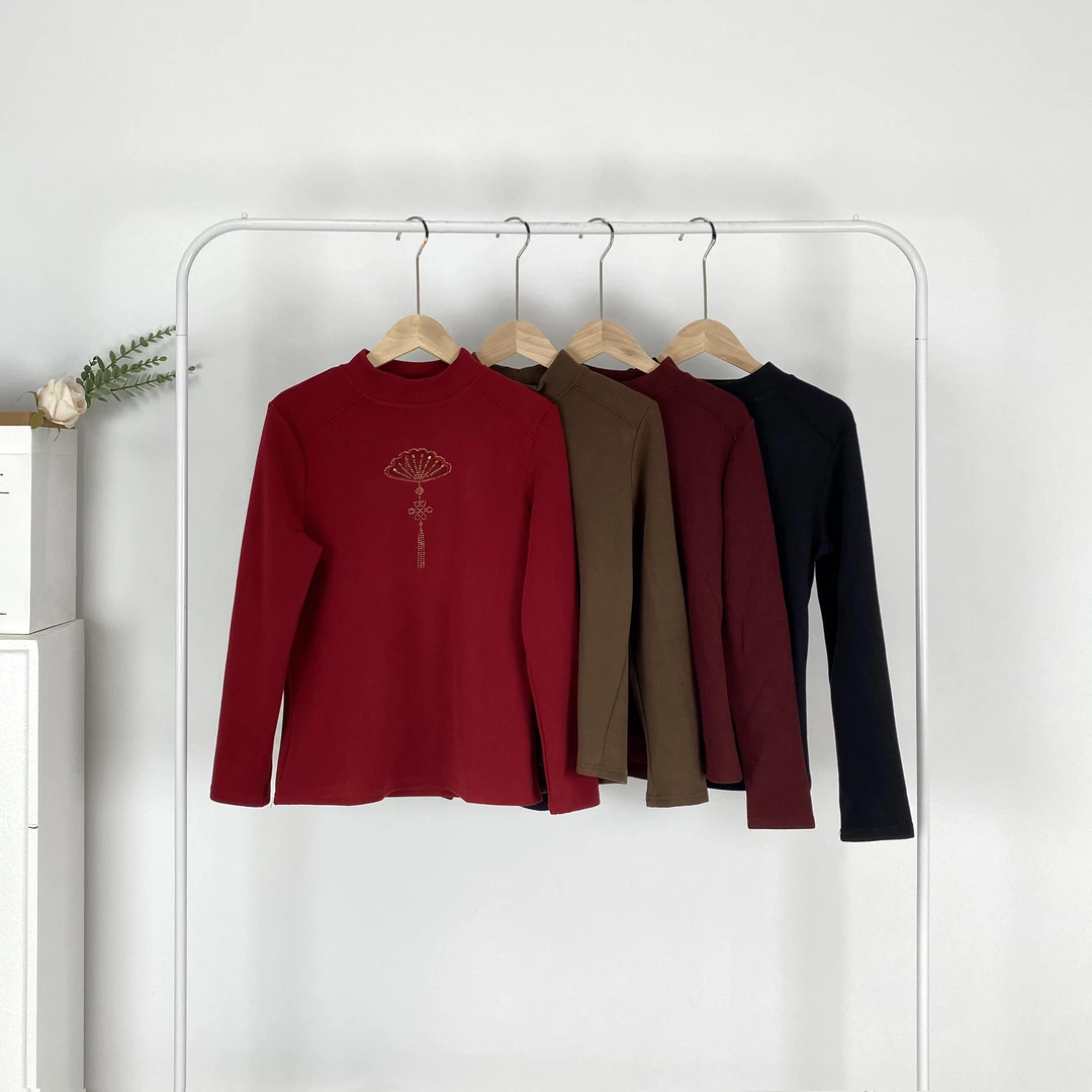 2024秋冬百搭半高领国风长袖T恤女款烫钻时尚减龄气质打底衫826