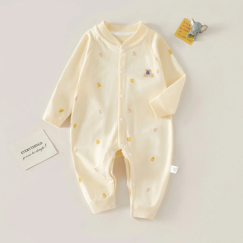 婴儿纯棉春秋冬款连体衣无骨新生儿打底内衣秋装哈衣