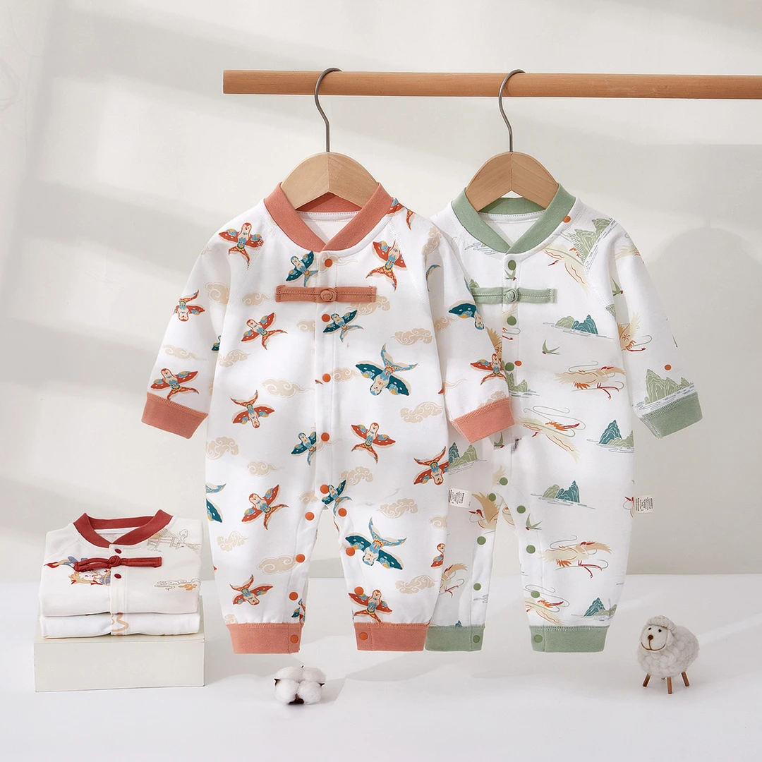 婴儿连体衣秋装新生儿衣服纯棉早春秋季打底睡衣男女宝宝外穿哈衣
