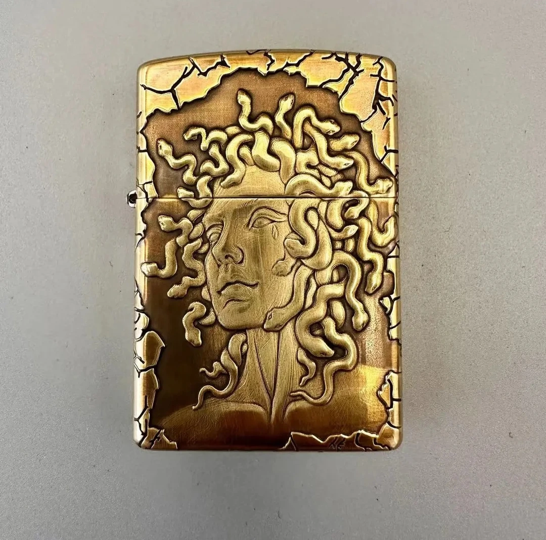 【美杜莎】 902S盔甲 纯铜防风打火机 3D浮雕 可定制