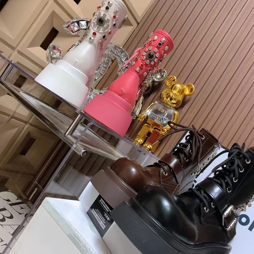 雅雅2024秋冬新款厚底女士马丁靴12