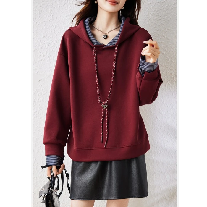 大码女装拼接假两件红色连帽卫衣女2024秋季时尚休闲慵懒风上衣