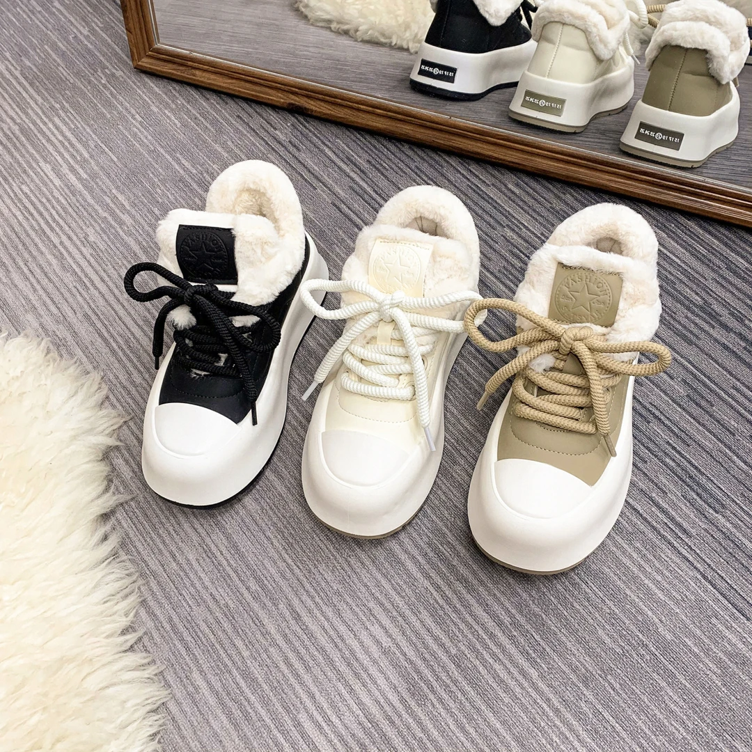 新款厚底女靴雪地靴棉鞋女2024年新款冬季棉鞋加绒加厚时尚女短靴